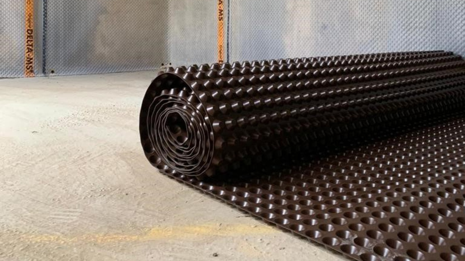basement waterproofing hero img